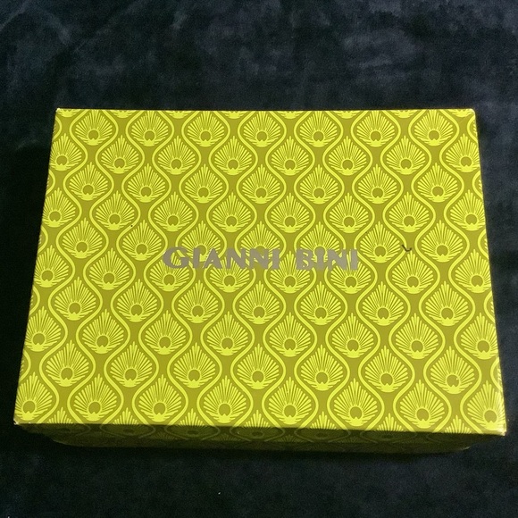 🛑 Gianni Bini Galena Rhinestone Suede Bootie Heels - Picture 12 of 12